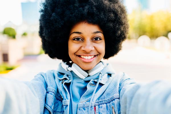 las mujeres que dan el primer paso