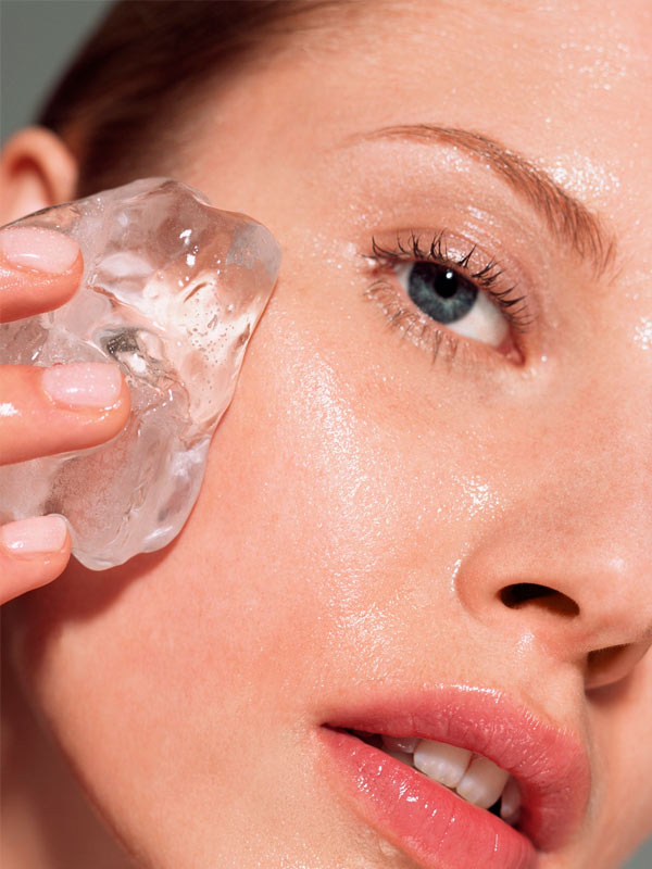 beneficios de usar cubitos de hielo