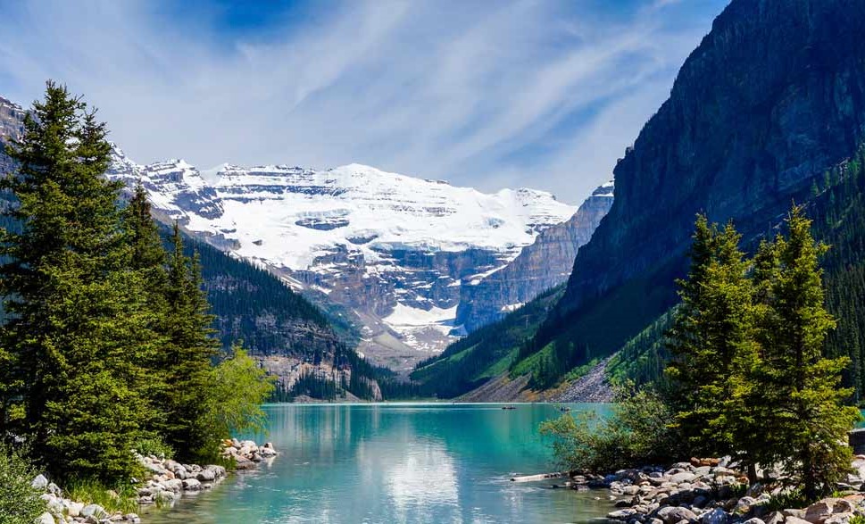 Canadá 9 mejores destinos para viajeros solitarios | bayas de cerebro