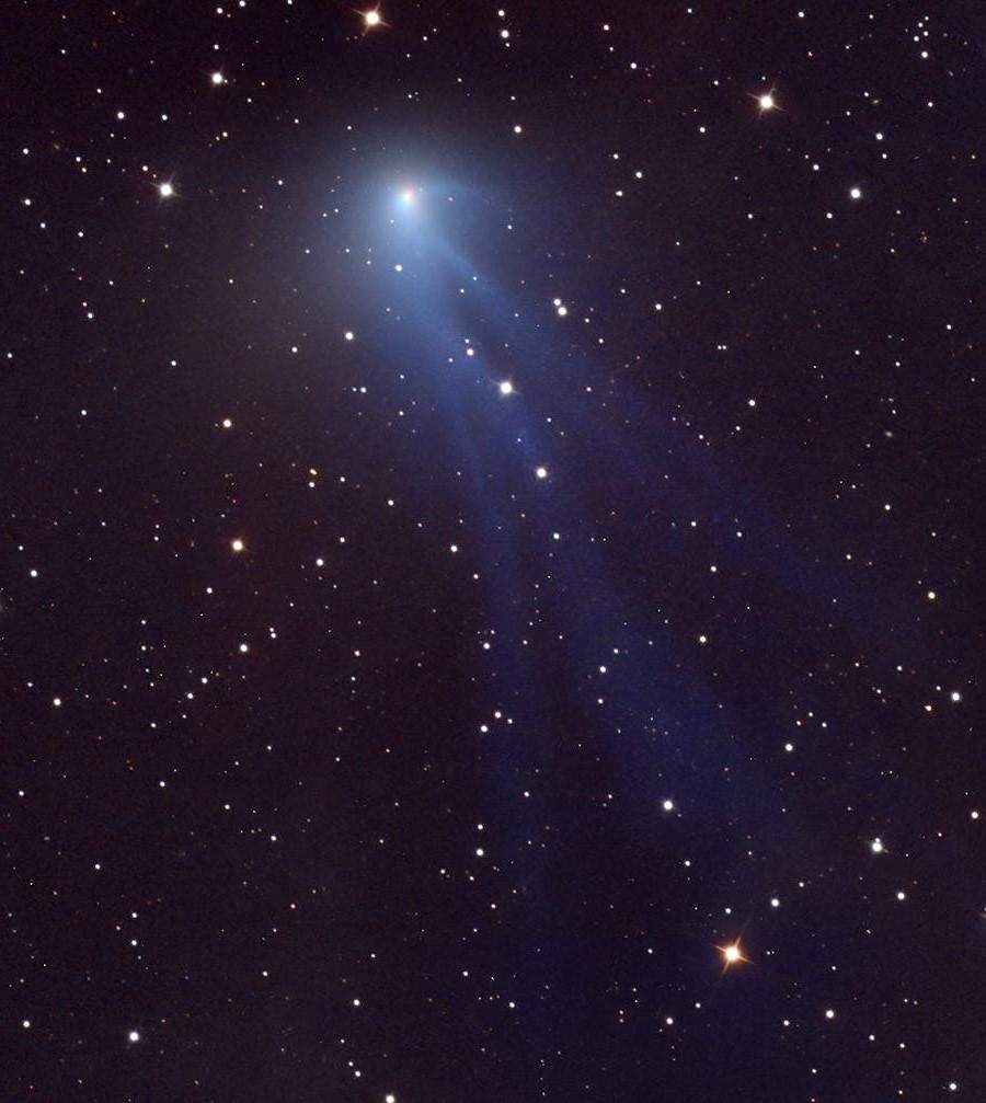 Cometa Tempel-Tuttle - 3.435.000 km | Los 8 cometas más cercanos a la Tierra | bayas de cerebro