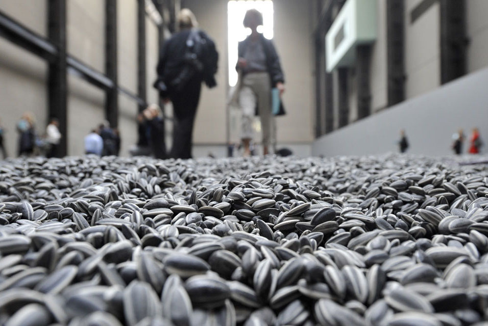 Semillas de girasol |: 10 instalaciones de arte más importantes | bayas de cerebro