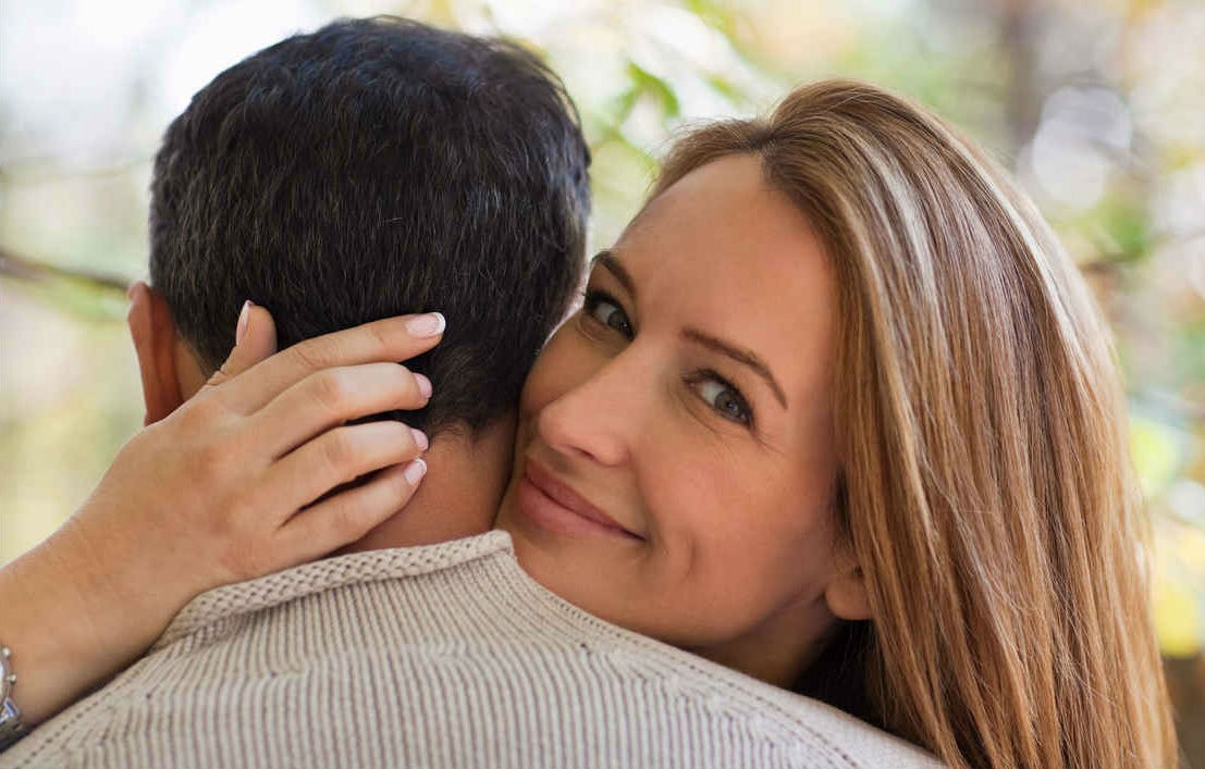 Envolvedora profesional Los 8 trabajos más extraños a los que puedes postularte | bayas de cerebro