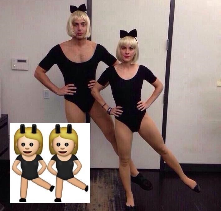 Traje Emoji |: 18 ideas de disfraces de Halloween de última hora | bayas de cerebro