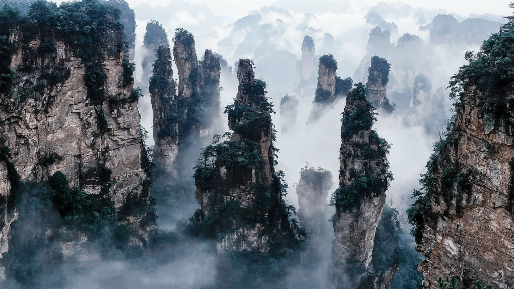 Montañas de 18-Tianzi China