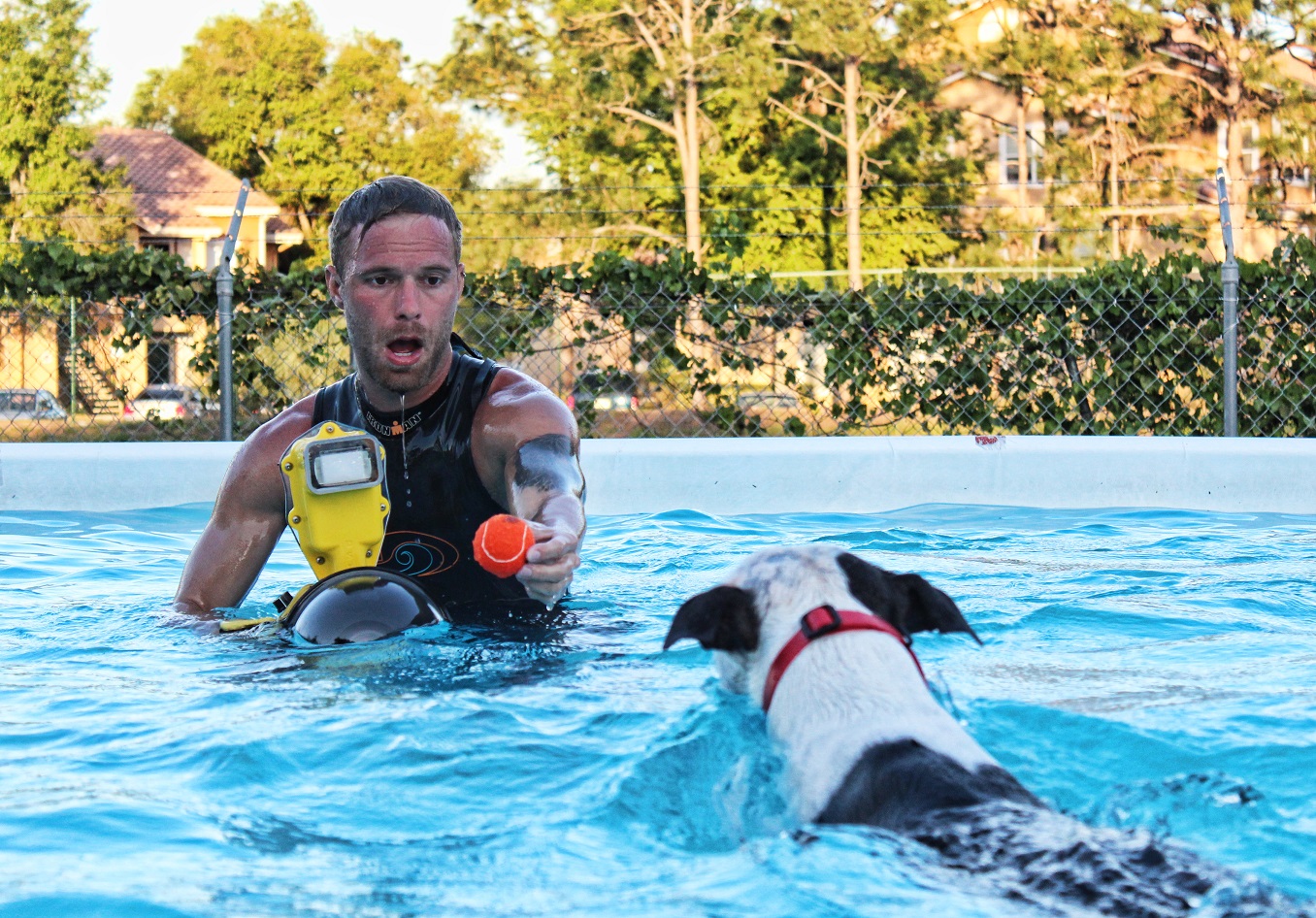 Perros submarinos, Seth Casteel 19