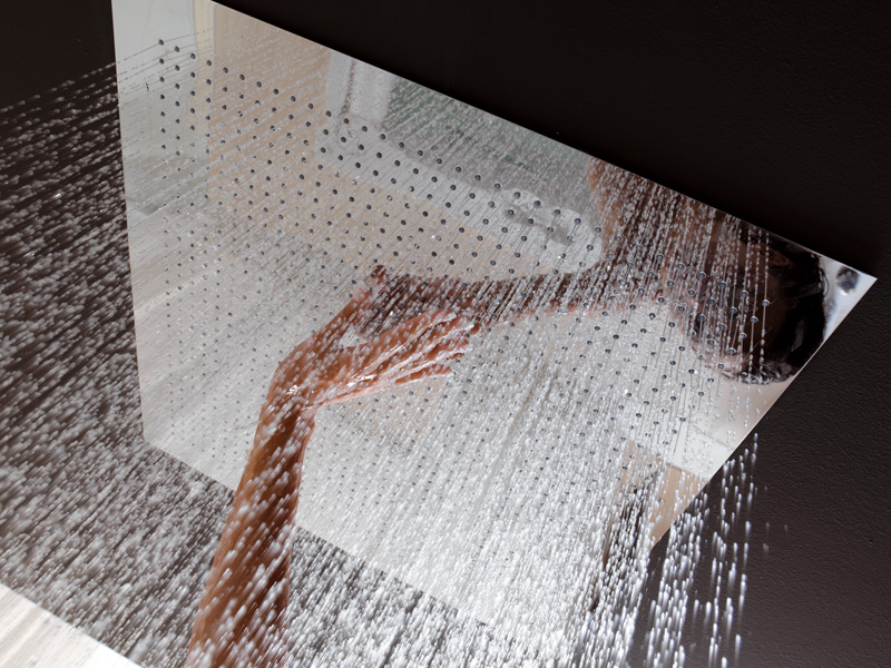 Amable_designer_shower_heads_04