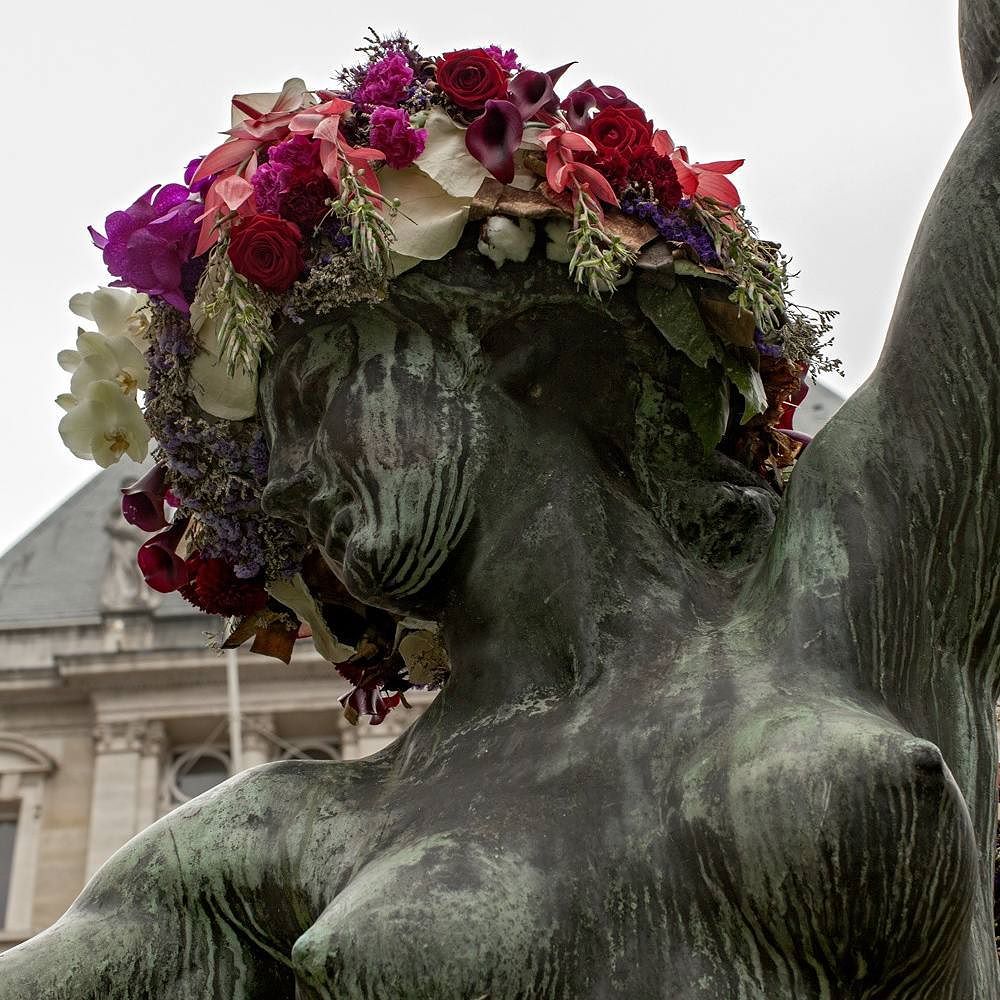 GE YEFROY-MOTTART-Stat-Flower-Wreaths-Furs-13