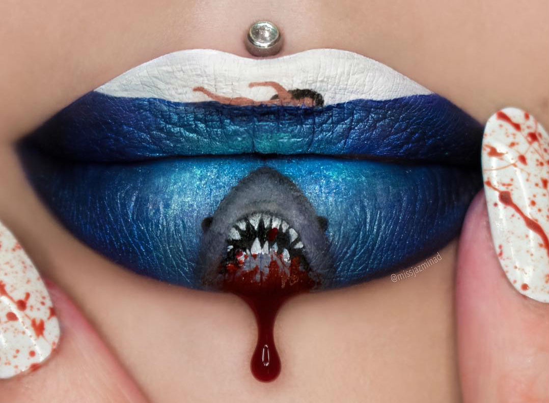 Maquillaje-artist-use-its-lips-a-canvas-miniature-mannature-masterpieces-13