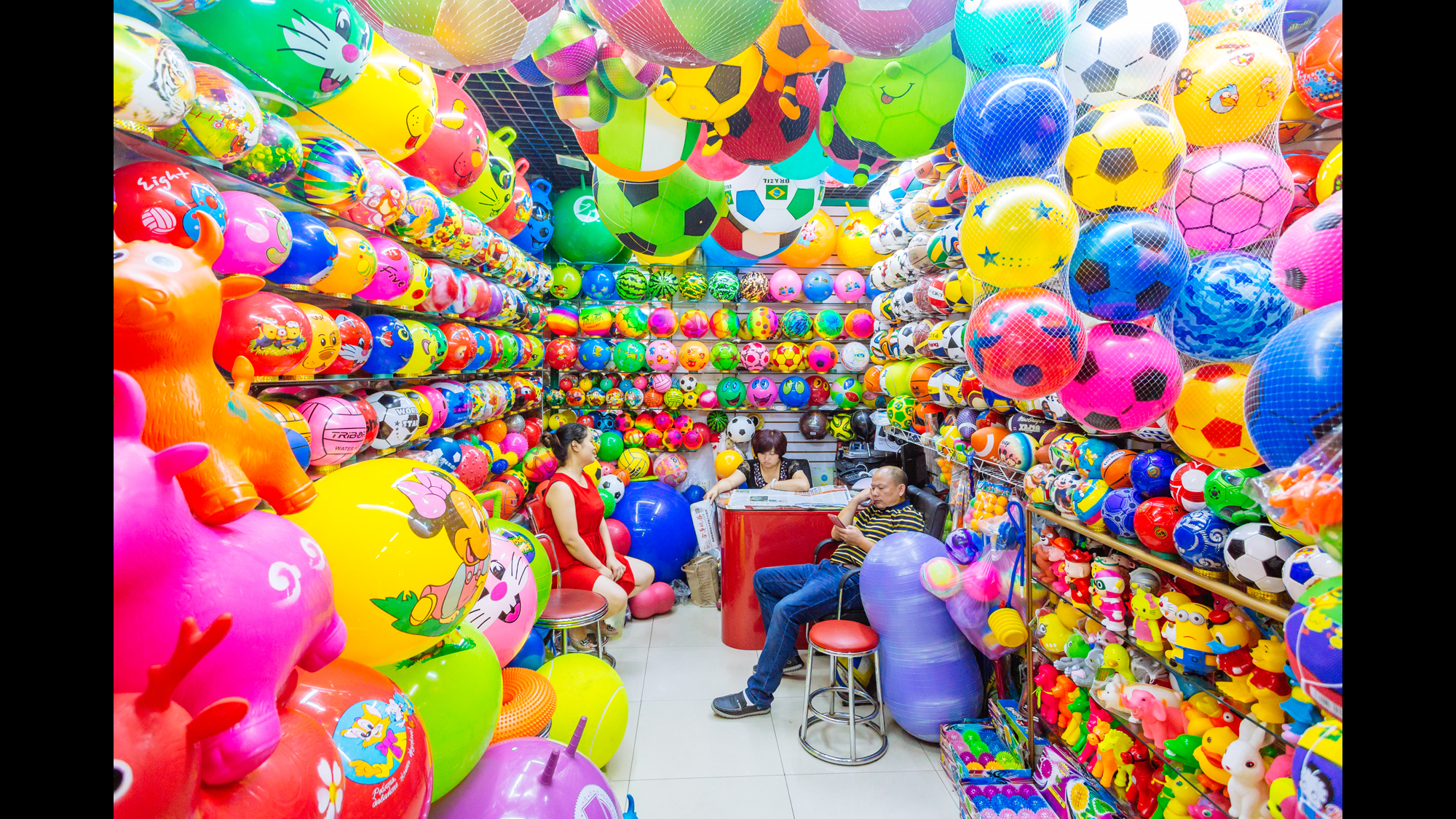 16 fue consumido China Richard John Seymour