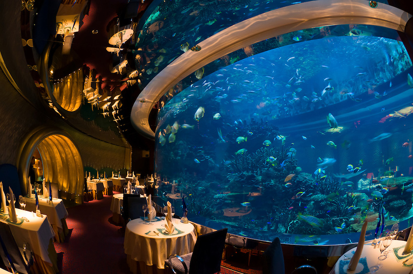 25 Vistas de Restaurant World Best 73: