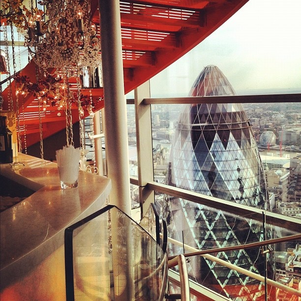 25 World Best Restaurant Views 85: