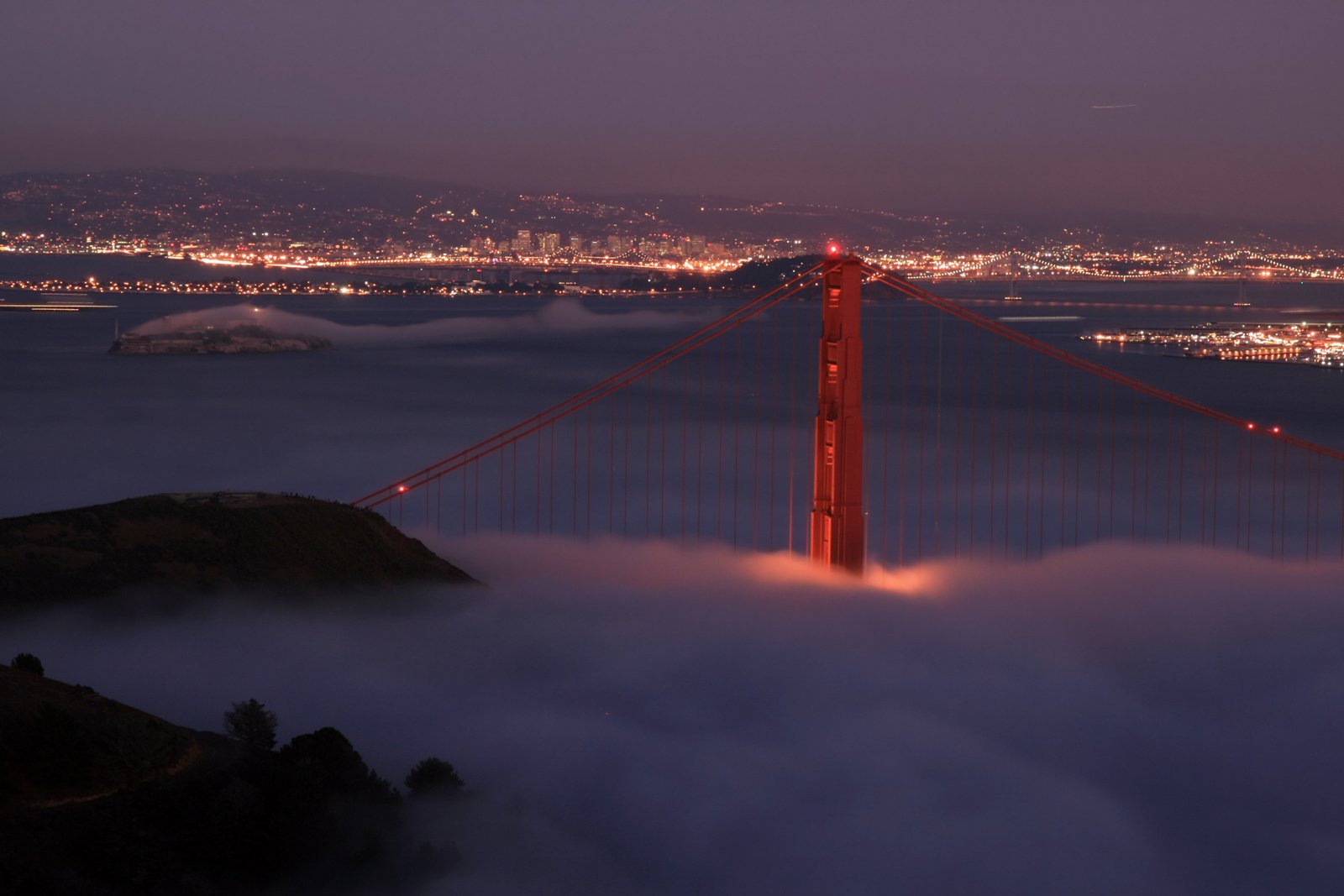 4. Golden Gate Bridge, San Francisco, US 4: