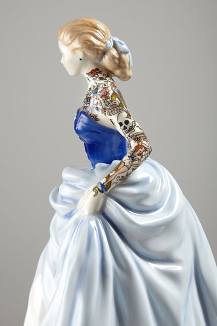 Jessica-Harrison-Corded-Porcelain-Figuras-137