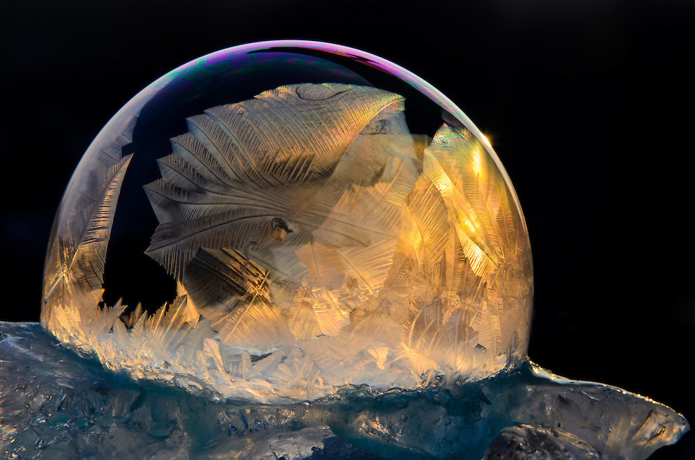 Misteriosos globos congelados de Hope Carter 4