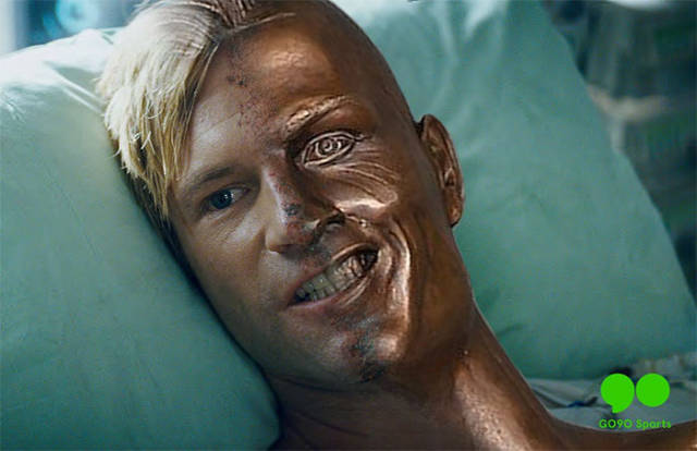 Cristiano-Ronaldo-Bust (3)