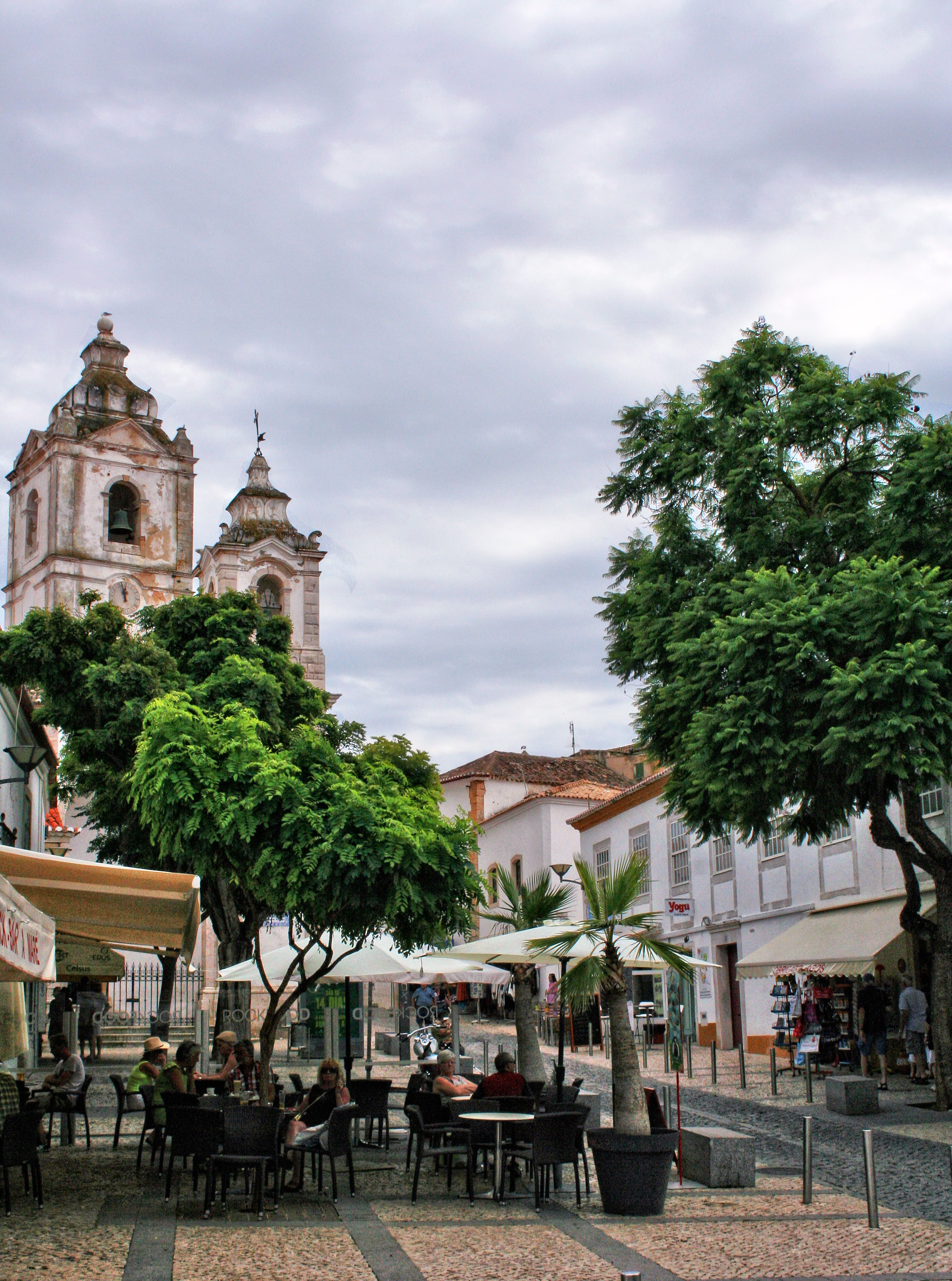 Pequeñas ciudades del mundo de las ciudades-world-visit-37