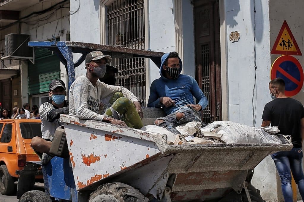 Construcción de viviendas en Cuba