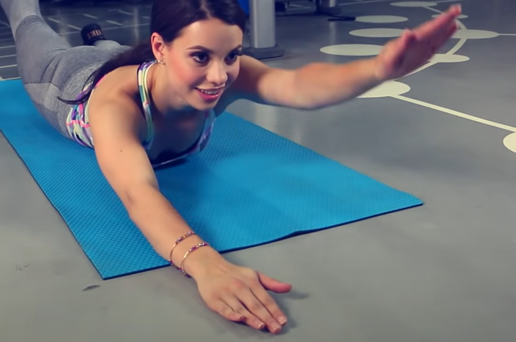 Elevaciones de piernas y brazos